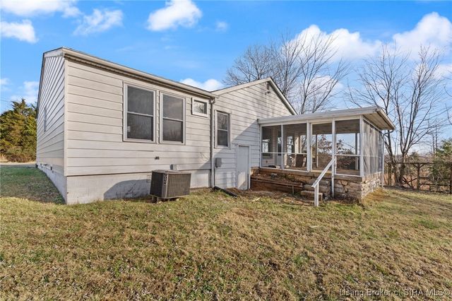 1615 Wiseman Road SE, Corydon, IN 47112