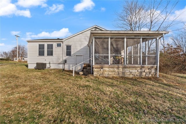 1615 Wiseman Road SE, Corydon, IN 47112