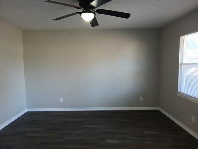 3724 Moonstone Drive, Dallas, TX 75241