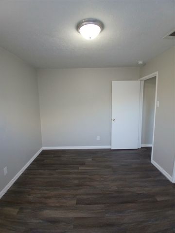 3724 Moonstone Drive, Dallas, TX 75241