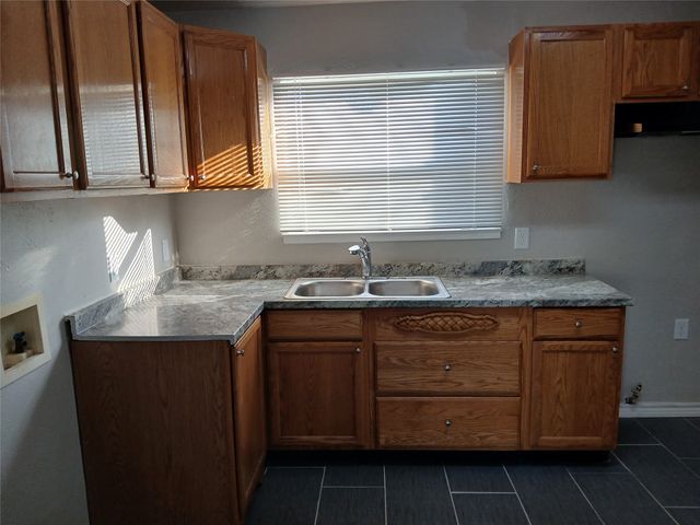 3724 Moonstone Drive, Dallas, TX 75241