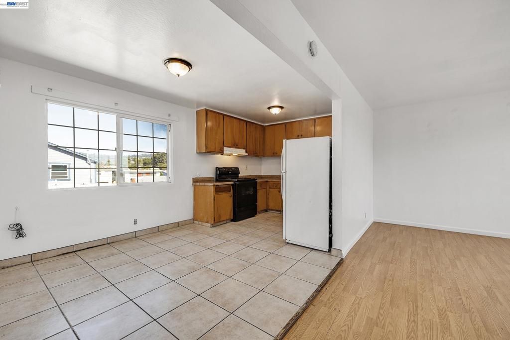 Image 25 of property listing at 2828 22nd Avenue, Oakland, CA 94606