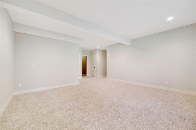 300 SW Hawthorne Court, Blue Springs, MO 64014