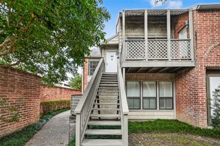2829 Timmons Lane 176, Houston, TX 77027