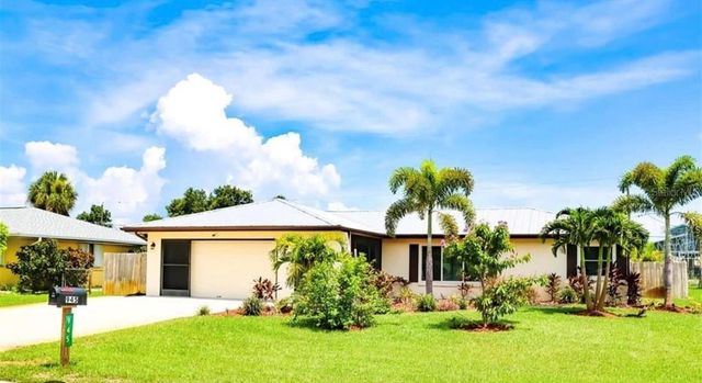 945 CHEVY CHASE STREET, Port Charlotte, FL 33948