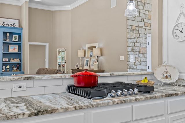 114 Ledgestone, Searcy, AR 72143