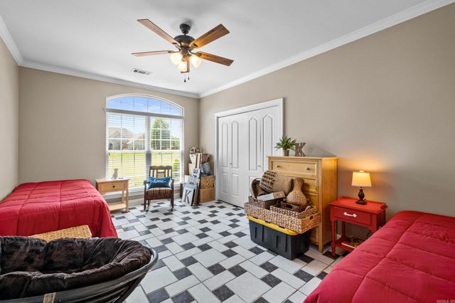 114 Ledgestone, Searcy, AR 72143