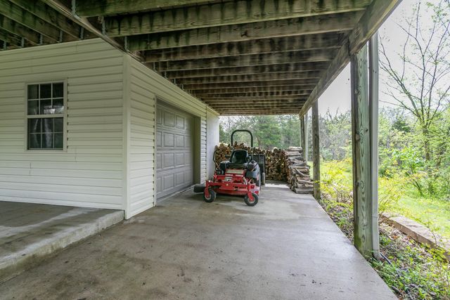 4528 STATE ROUTE A, Higbee, MO 65257