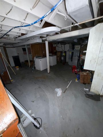 10727 Beaconsfield Street, Detroit, MI 48224