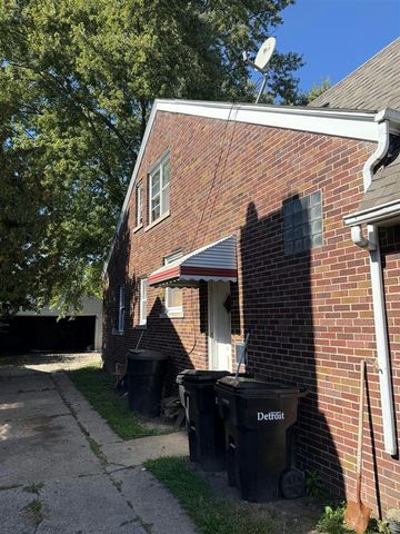 10727 Beaconsfield Street, Detroit, MI 48224