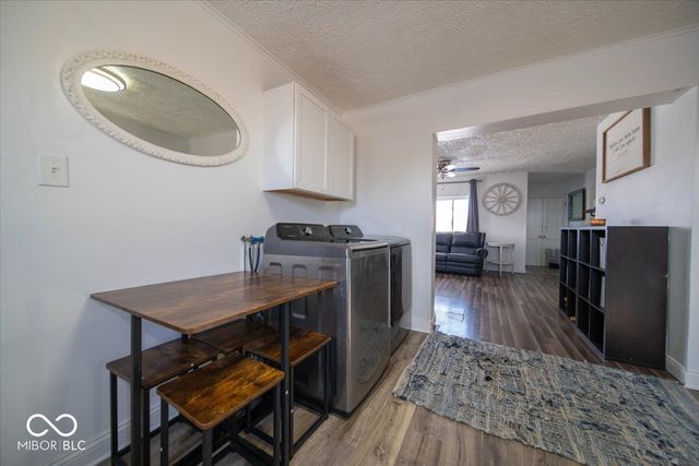 1681 R Avenue, New Castle, IN 47362