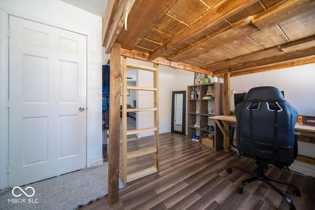 1681 R Avenue, New Castle, IN 47362