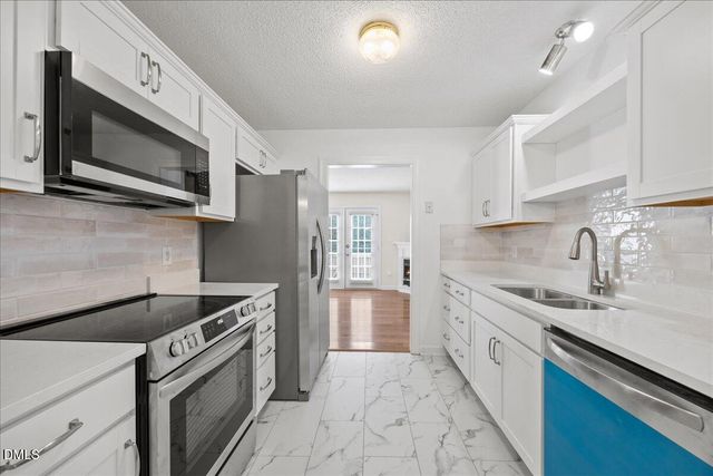 1932 Stroll Circle, Fuquay Varina, NC 27526