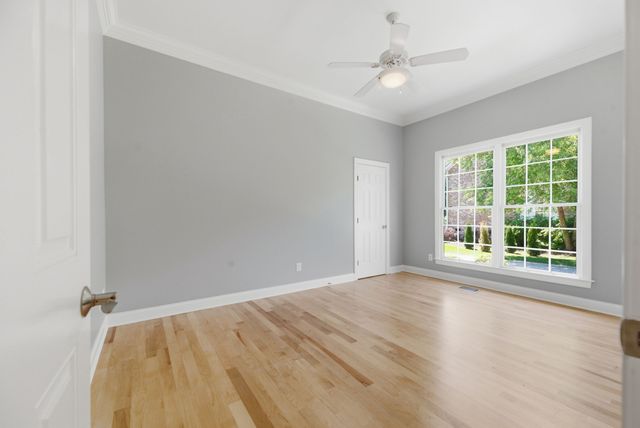 1735 Richbourg Park Dr, Brentwood, TN 37027