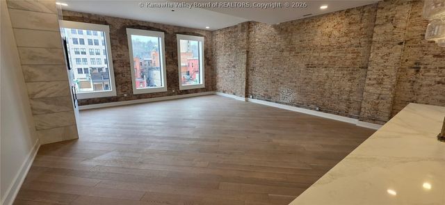 814 Virginia Street E 6, Charleston, WV 25301