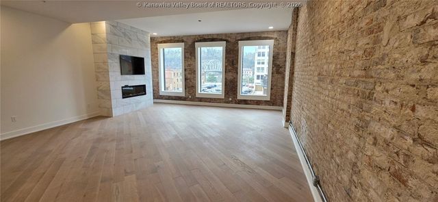 814 Virginia Street E 6, Charleston, WV 25301