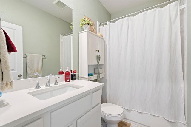 127 Lukewood Circle, Willis, TX 77318