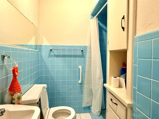 429 Agnes Avenue, Marlin, TX 76661