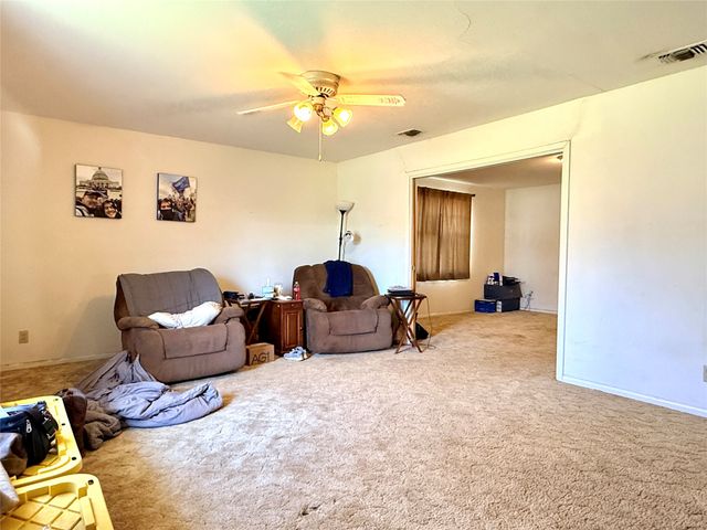 429 Agnes Avenue, Marlin, TX 76661