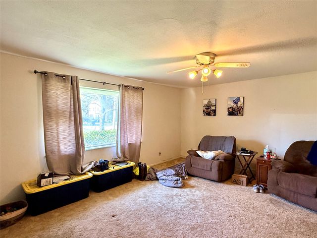 429 Agnes Avenue, Marlin, TX 76661