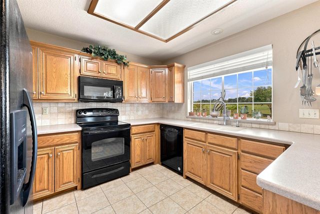 12097 Kyle Lane, Blue Ridge, TX 75424