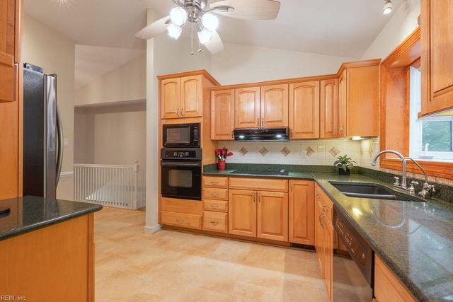 6239 Betron WAY, Mechanicsville, VA 23111