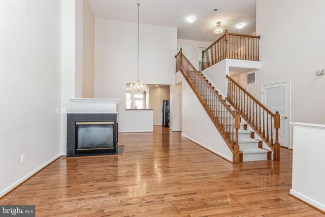 20884 CONESUS SQ, Ashburn, VA 20147