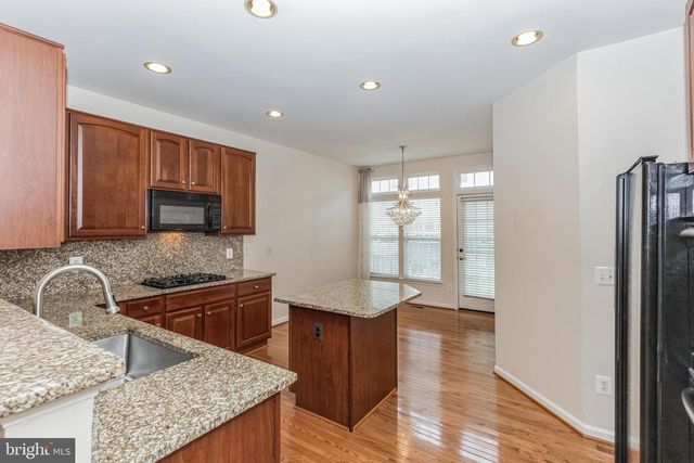 20884 CONESUS SQ, Ashburn, VA 20147