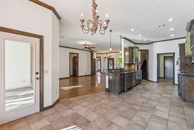 16004 Rim Road, Edmond, OK 73013