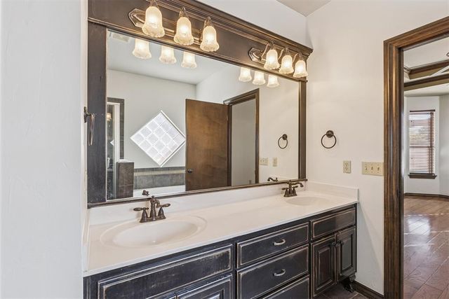 16004 Rim Road, Edmond, OK 73013