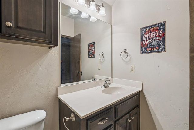 16004 Rim Road, Edmond, OK 73013