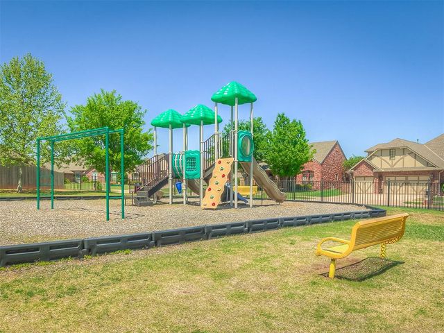 16004 Rim Road, Edmond, OK 73013