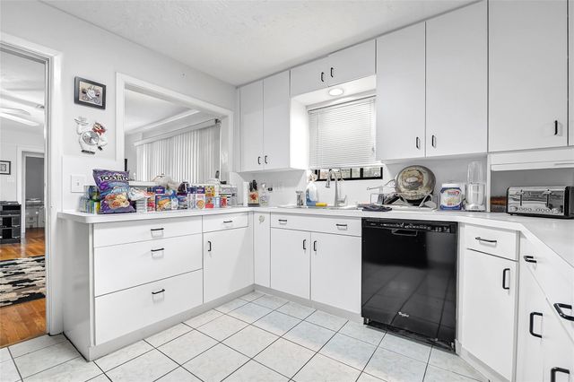4831 Knickerbocker Street, Houston, TX 77035