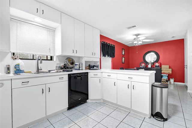 4831 Knickerbocker Street, Houston, TX 77035