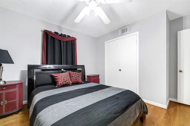 4831 Knickerbocker Street, Houston, TX 77035