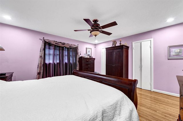 4831 Knickerbocker Street, Houston, TX 77035