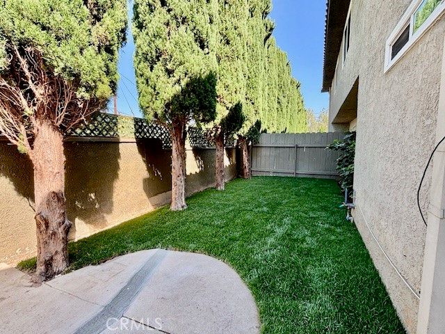 2558 ORANGE Avenue E, Costa Mesa, CA 92627