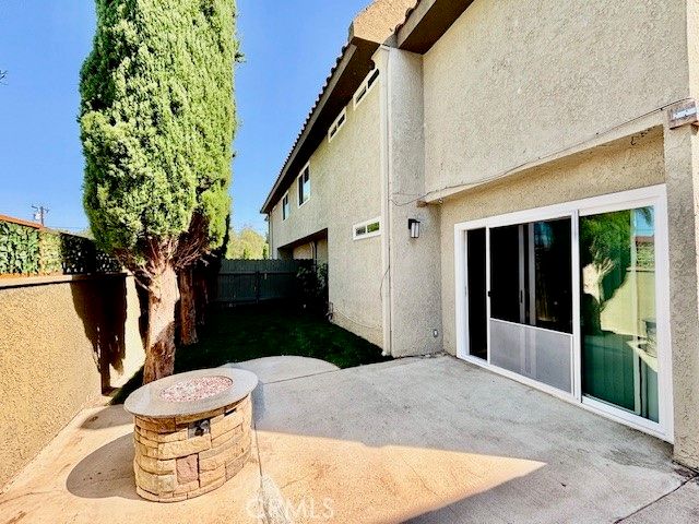 2558 ORANGE Avenue E, Costa Mesa, CA 92627