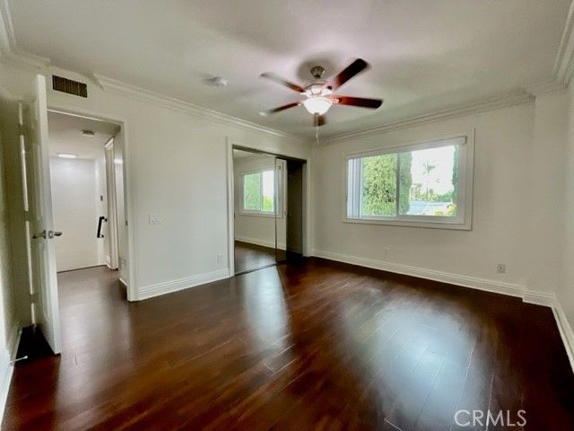 2558 ORANGE Avenue E, Costa Mesa, CA 92627
