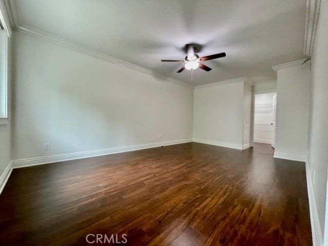 2558 ORANGE Avenue E, Costa Mesa, CA 92627