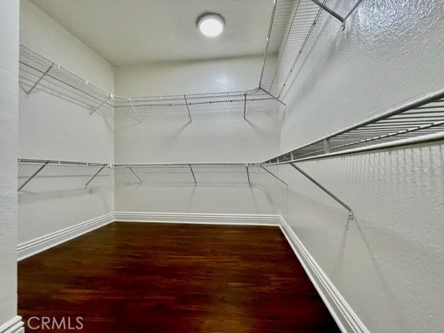 2558 ORANGE Avenue E, Costa Mesa, CA 92627