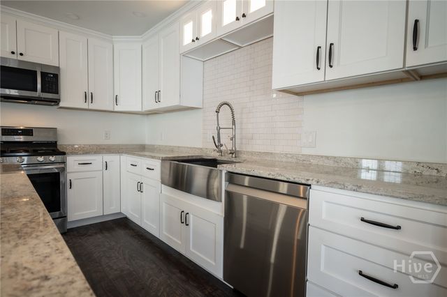 110 Lakeview Drive, Winterville, GA 30683