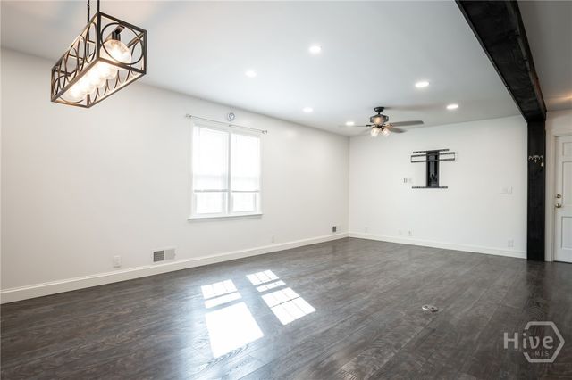 110 Lakeview Drive, Winterville, GA 30683