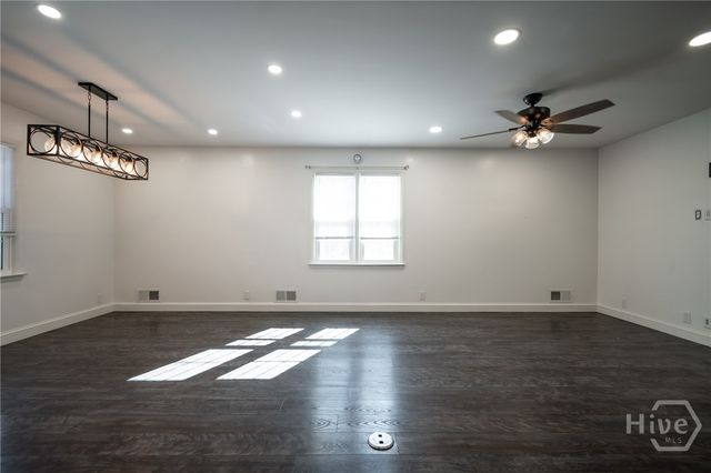 110 Lakeview Drive, Winterville, GA 30683