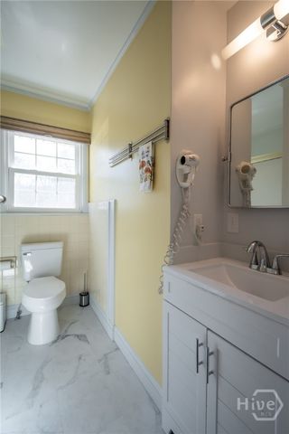 110 Lakeview Drive, Winterville, GA 30683