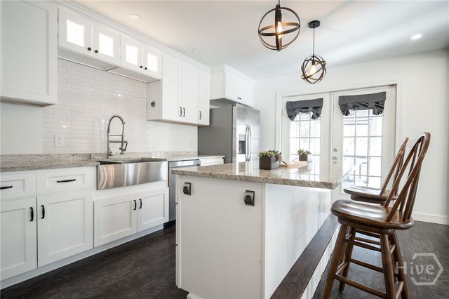 110 Lakeview Drive, Winterville, GA 30683