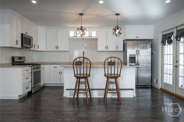 110 Lakeview Drive, Winterville, GA 30683