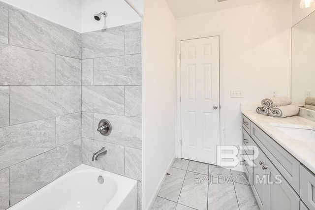 7087 Lenardo Drive, Mobile, AL 36619