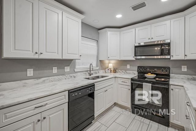 7087 Lenardo Drive, Mobile, AL 36619