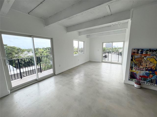 860 NE 78th St 504, Miami, FL 33138